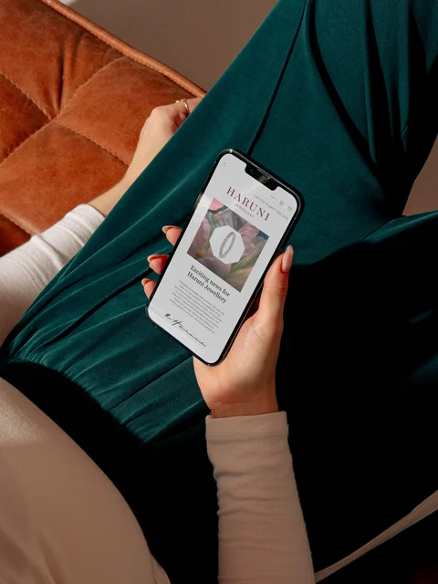 Haruni email with image, long texts and CTA button on mobile screen